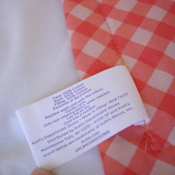 New Quilted Fabric PLACEMATS SET of 4 Bunny Easter Nature Spring Summer Rabbits - Picture 8 of 11